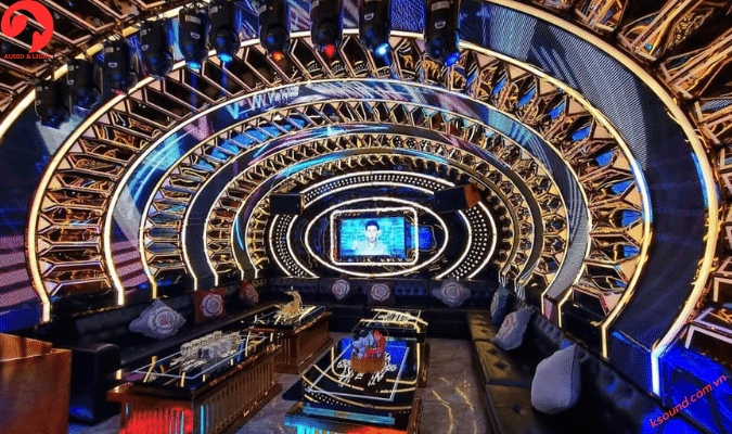 PHÒNG KARAOKE HIỆN ĐẠI