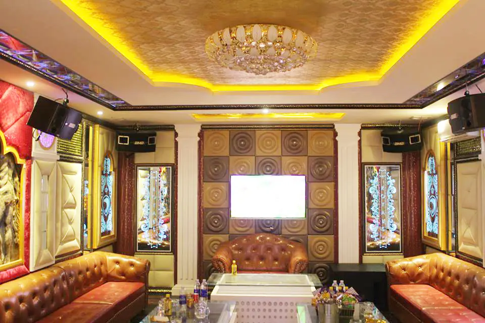 D&agrave;n Karaoke gia đ&igrave;nh